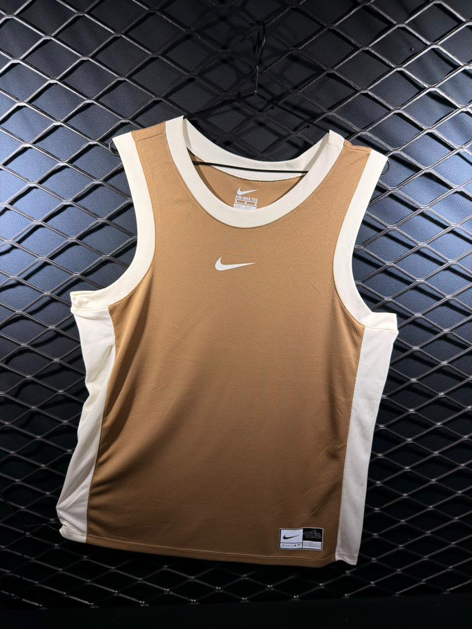 Regata Masculina Performance Bicolor – Caramelo com Branco