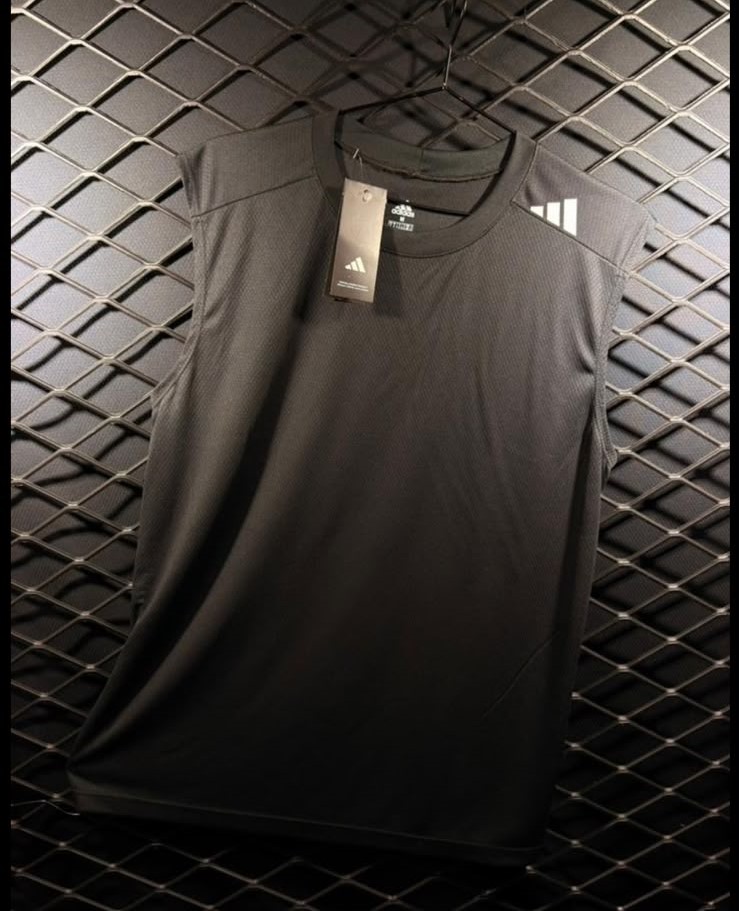 Regata Masculina Performance – Preto